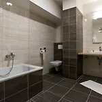 Отель Lesana