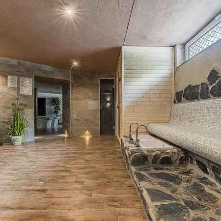 Lesana 4* Stará Lesná