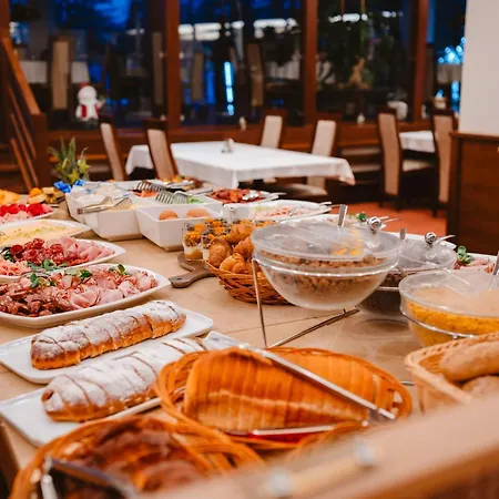 Hotel Lesana Stará Lesná