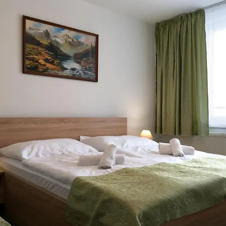Hotel Lesana 3*
